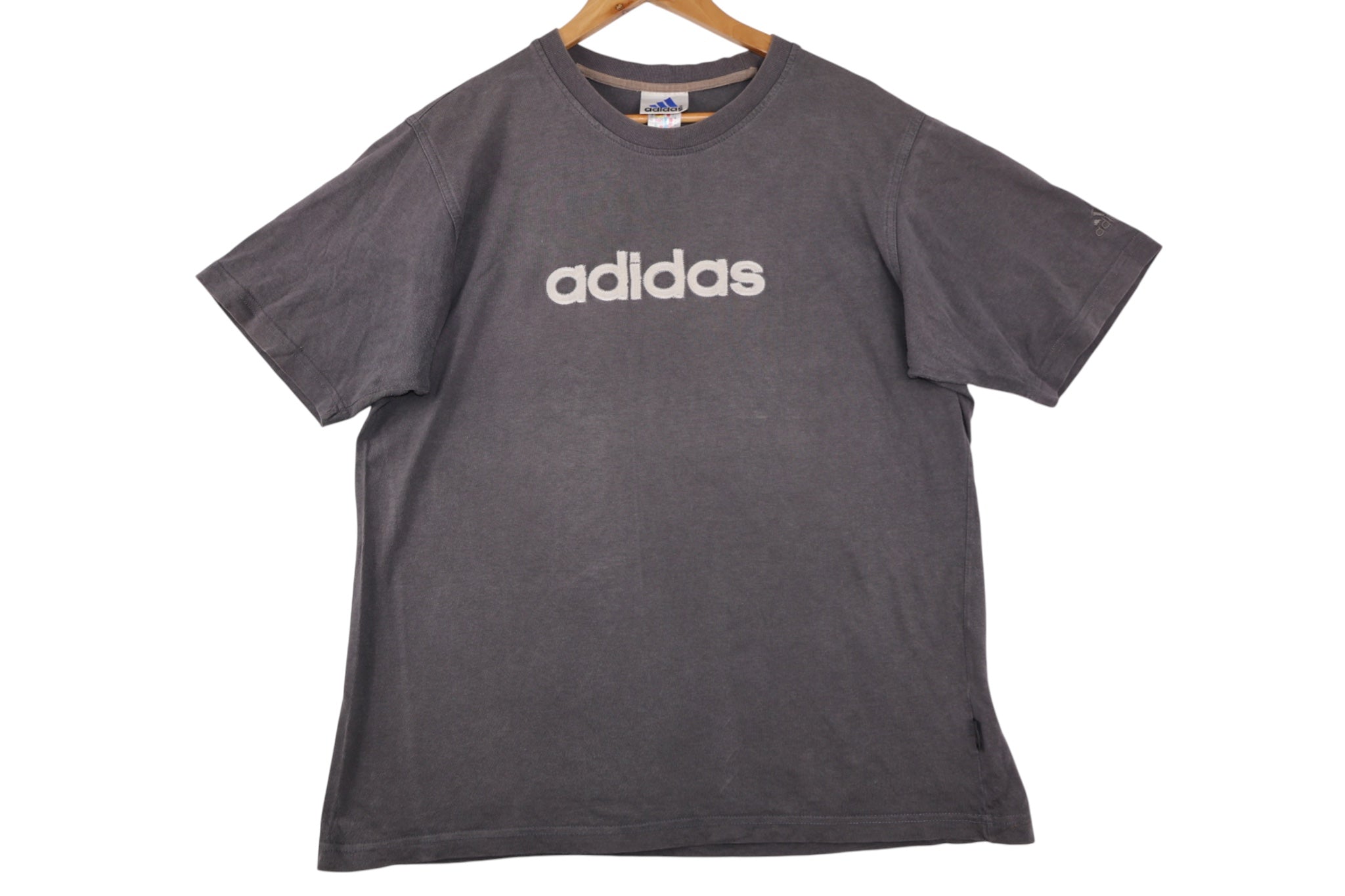 Adidas Vintage T shirt (L)