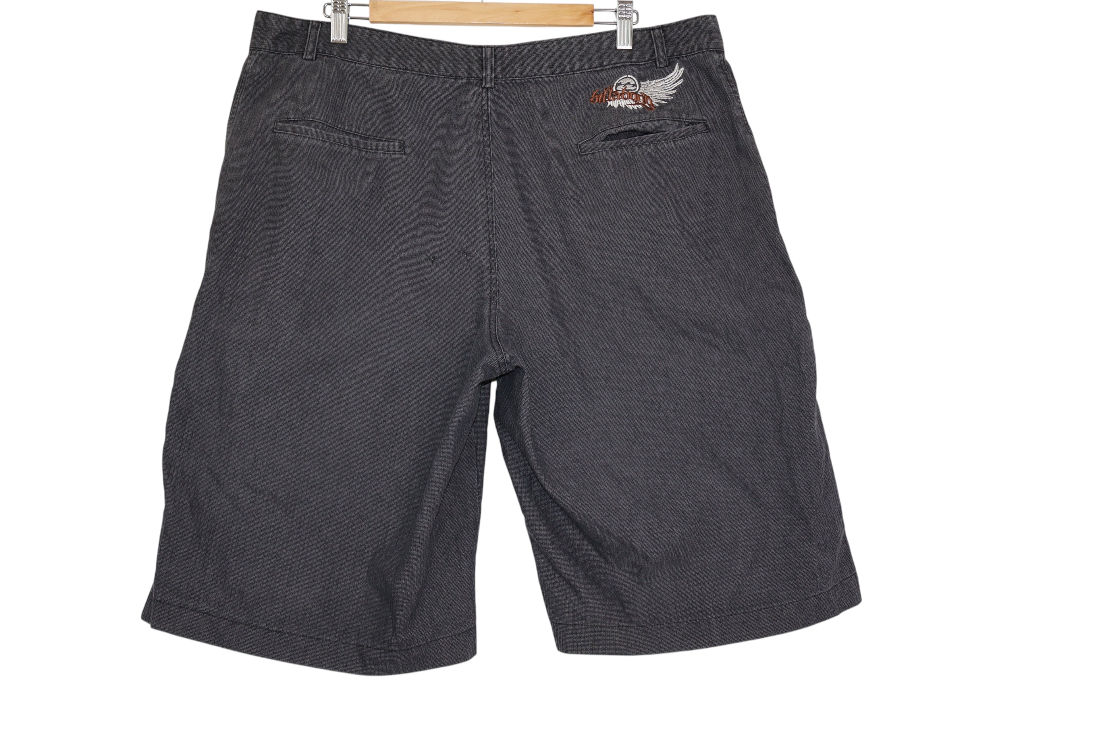 Billabong Vintage Shorts (size 34)