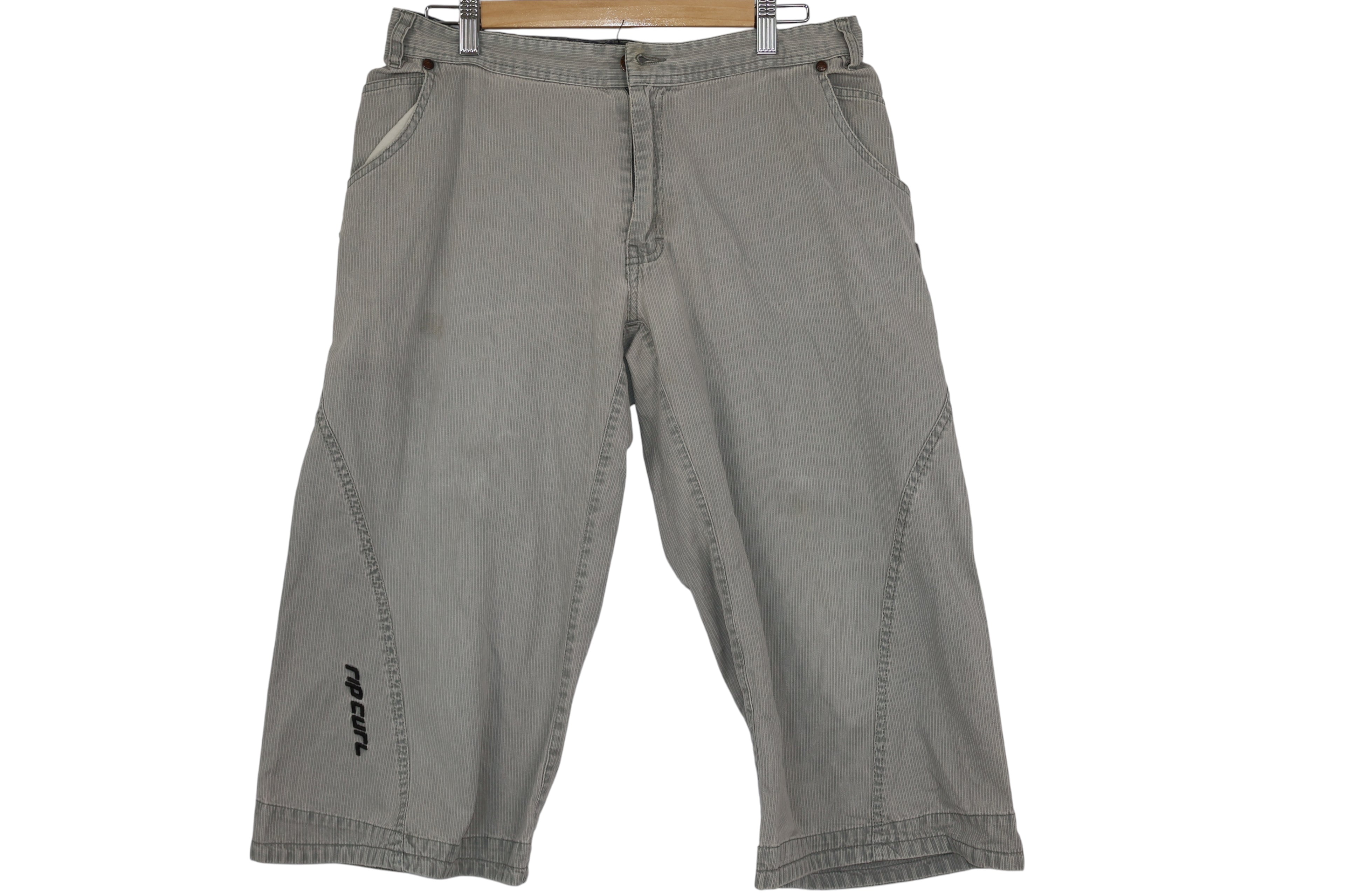 Vintage Rip Curl 3/4 Pants (Size 31)