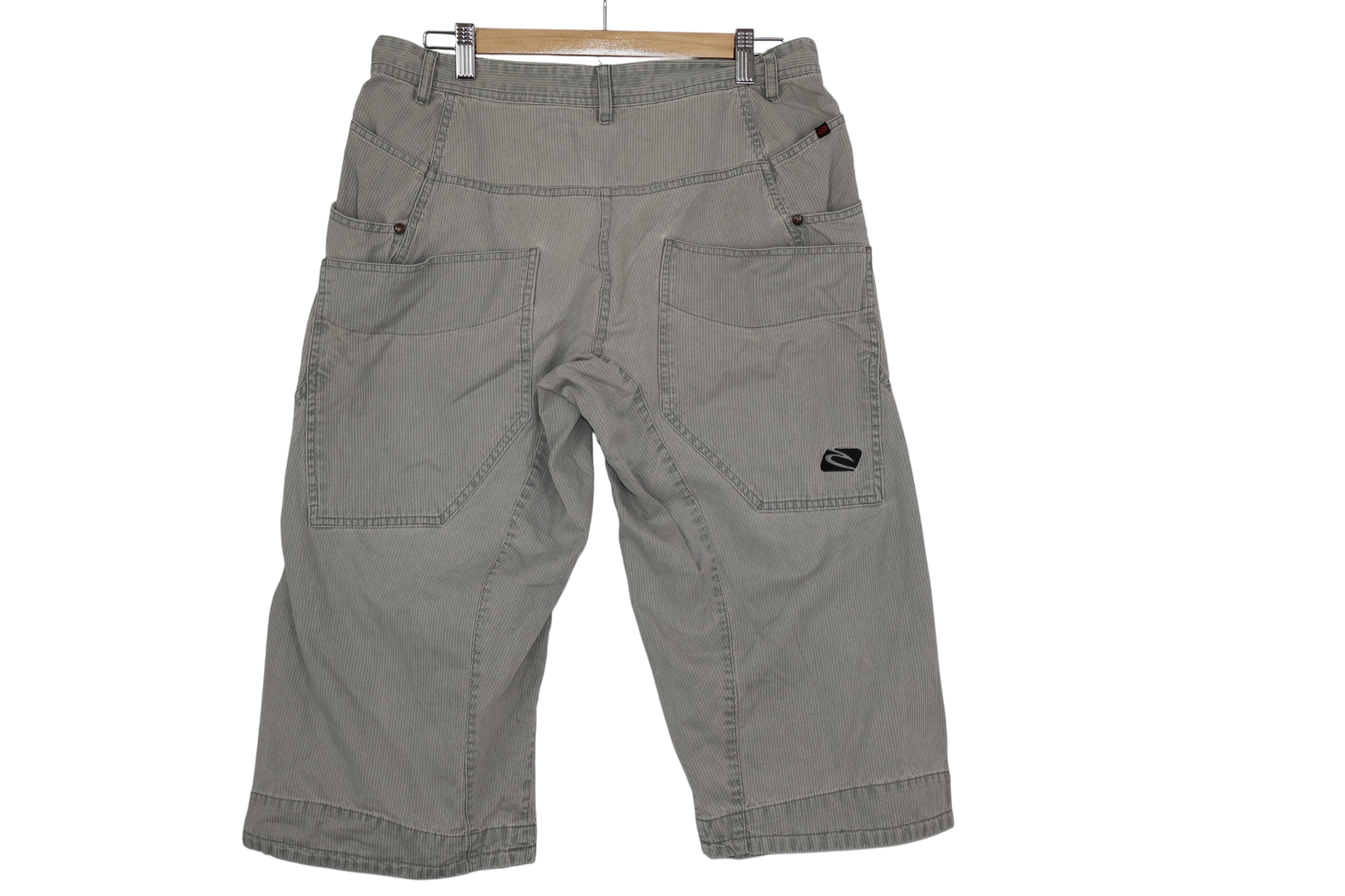 Vintage Rip Curl 3/4 Pants (Size 31)